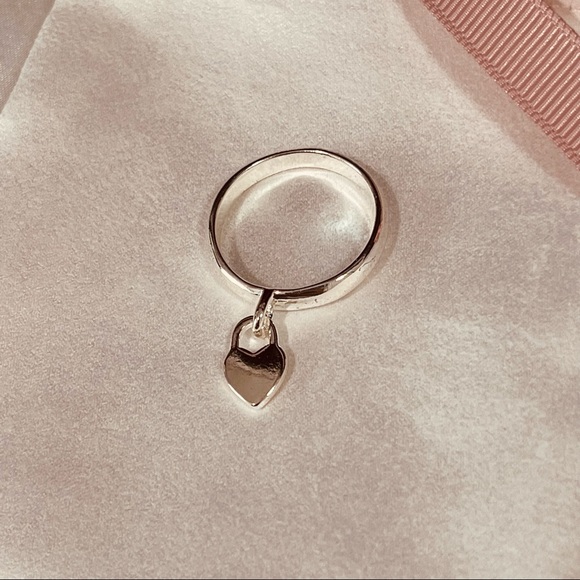 925 Sterling Silver Heart Locket Ring - Picture 5 of 7